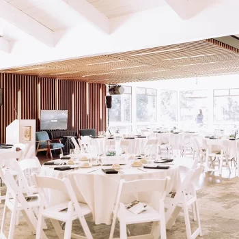 event setup for a formal dinner or wedding